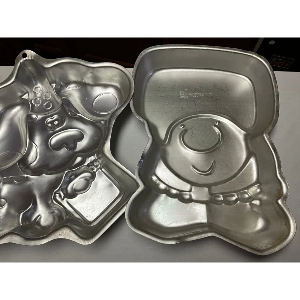 Lot of 10 vintage character cake pans, all new, see below for details, rare find